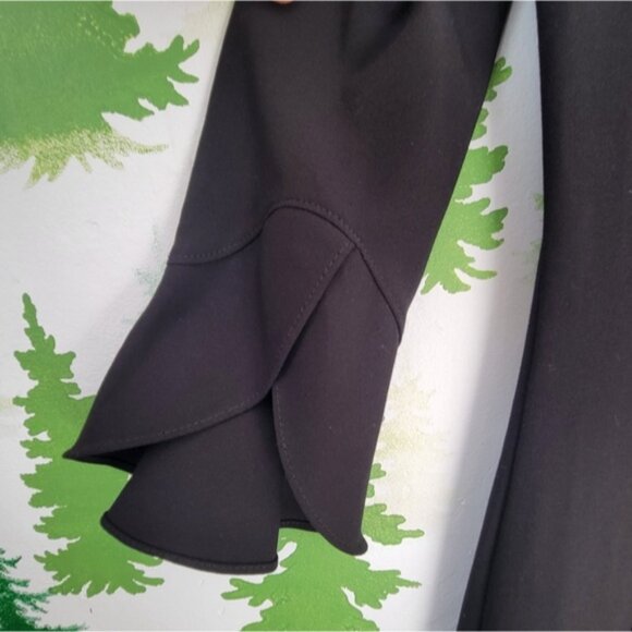 White House Black Market Flutter Sleeve Sheath Body Perfecting Dress. - Picture 4 of 7